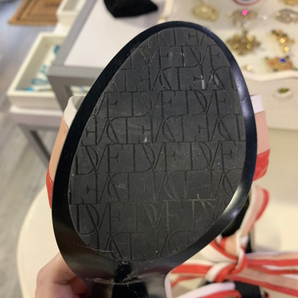 DVF Colorblock Leather Sandals, Size 10 - Picture 6 of 6